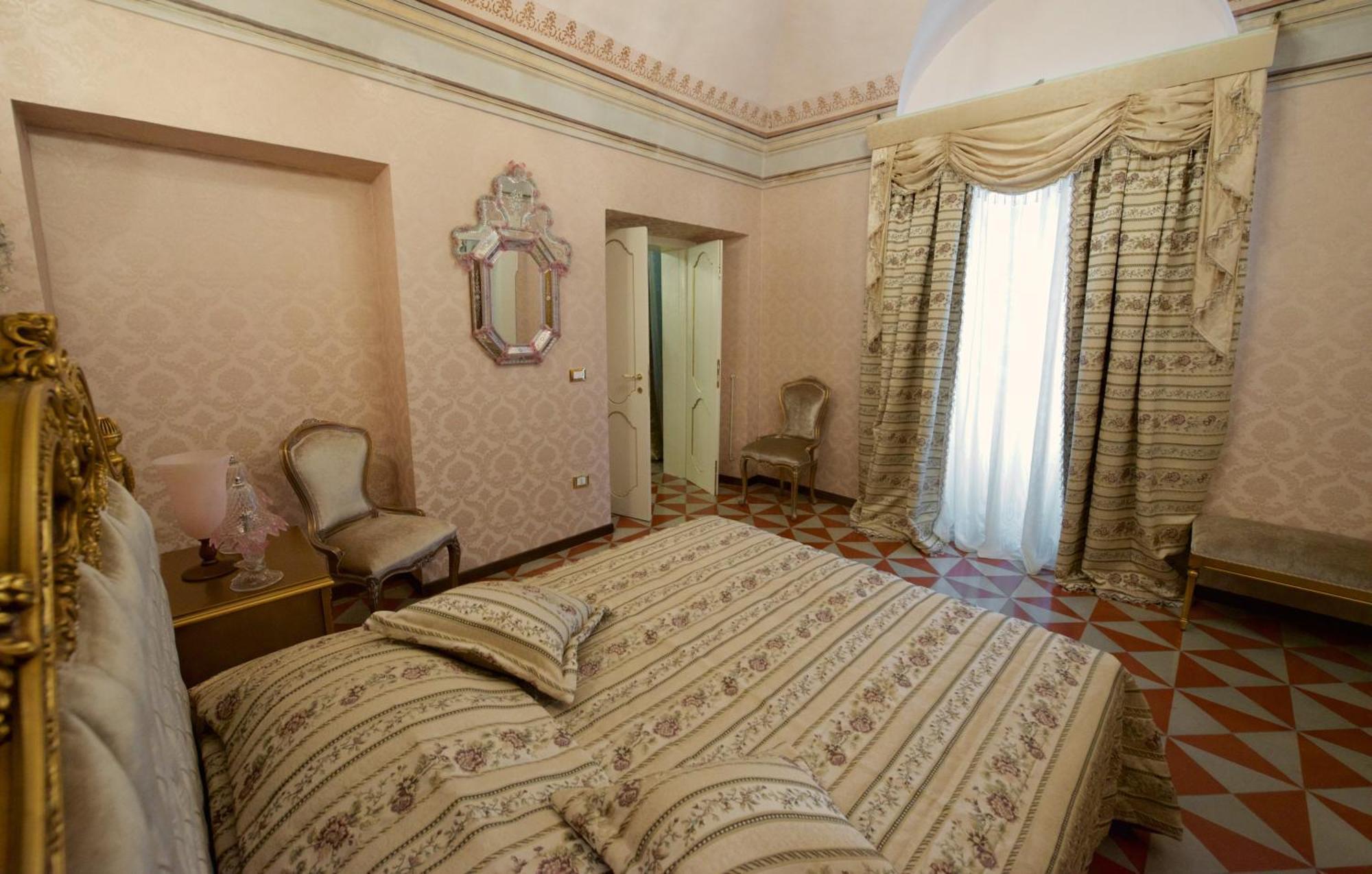 Palazzo Tilli Casoli  Zewnętrze zdjęcie